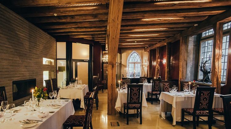 The Three Sisters Hotel Restaurant