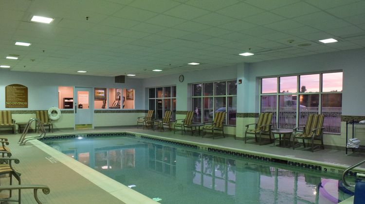 Holiday Inn Express Pool