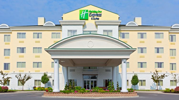 Holiday Inn Express Exterior