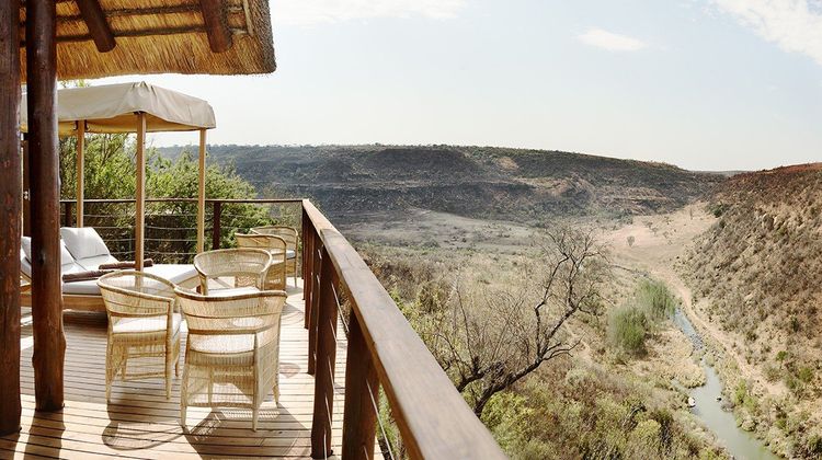 Esiweni Luxury Safari Lodge Exterior