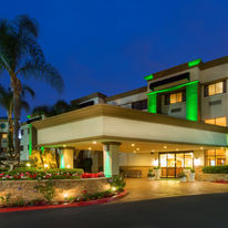 Holiday Inn Orange County Airport