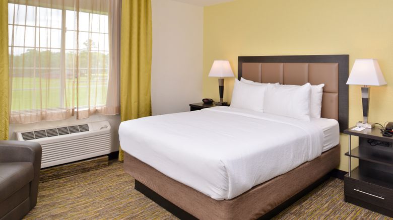 <b>Candlewood Suites Beaumont Suite</b>. Images powered by <a href="https://www.leonardoworldwide.com/" title="Leonardo Worldwide" target="_blank">Leonardo</a>.
