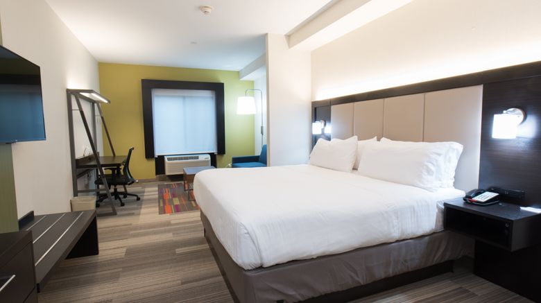 <b>Holiday Inn Express Hotel & Suites - PA Room</b>. Images powered by <a href="https://www.leonardoworldwide.com/" title="Leonardo Worldwide" target="_blank">Leonardo</a>.