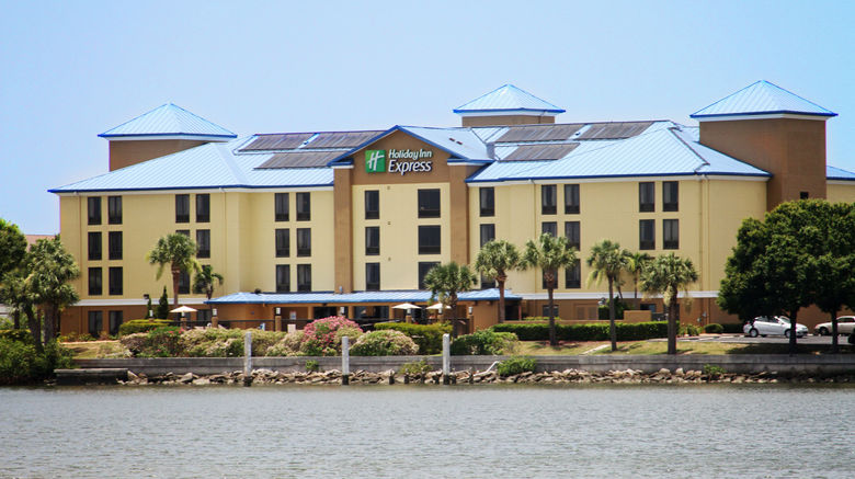 <b>Holiday Inn Express Rocky Point Island Exterior</b>. Images powered by <a href="https://www.leonardoworldwide.com/" title="Leonardo Worldwide" target="_blank">Leonardo</a>.