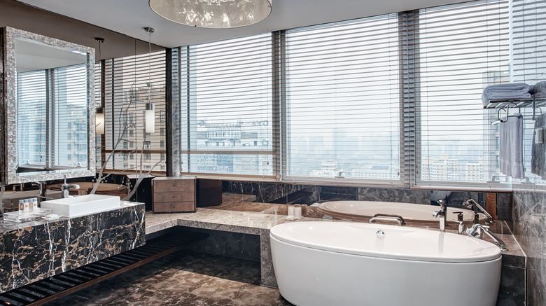 <b>Crowne Plaza Beijing Chaoyang U Town Room</b>. Images powered by <a href="https://www.leonardoworldwide.com/" title="Leonardo Worldwide" target="_blank">Leonardo</a>.