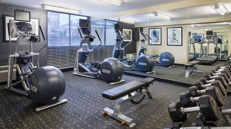 Holiday Inn Cincinnati-Riverfront Health Club