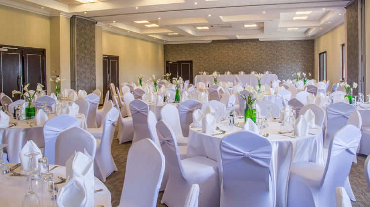 Mestil Hotels & Residences Ballroom