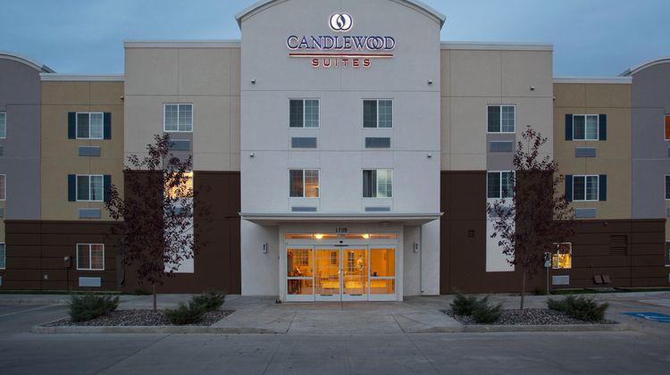 Candlewood Suites Exterior