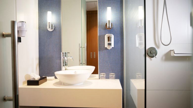 <b>Holiday Inn Express Port Moresby Room</b>. Images powered by <a href="https://www.leonardoworldwide.com/" title="Leonardo Worldwide" target="_blank">Leonardo</a>.