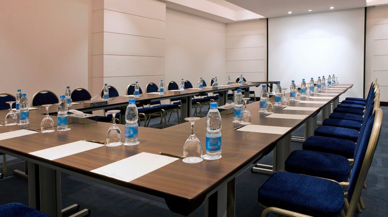 <b>Holiday Inn Cairo Maadi Meeting</b>. Images powered by <a href="https://www.leonardoworldwide.com/" title="Leonardo Worldwide" target="_blank">Leonardo</a>.