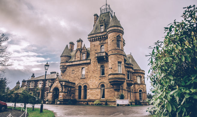 Cornhill Castle Exterior