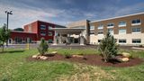 Holiday Inn Express & Suites Galesburg Exterior