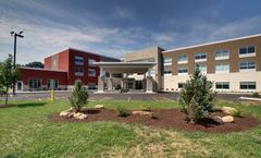 Holiday Inn Express & Suites Galesburg