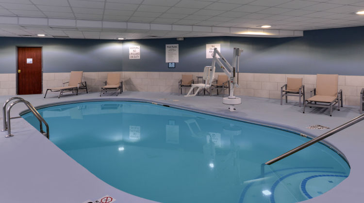 Holiday Inn Express & Suites Raleigh NE Pool