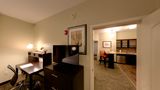 Staybridge Suites Ann Arbor-Research Pky Suite