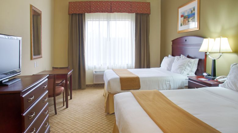 <b>Holiday Inn Express Hotel & Suites Room</b>. Images powered by <a href="https://www.leonardoworldwide.com/" title="Leonardo Worldwide" target="_blank">Leonardo</a>.