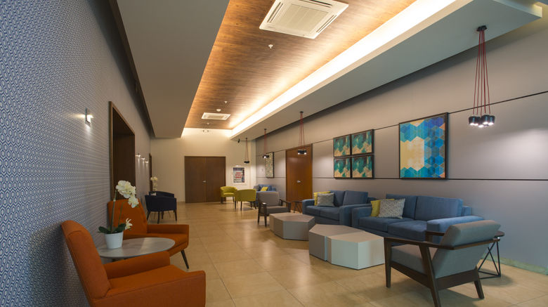 <b>Holiday Inn Express Merida Lobby</b>. Images powered by <a href="https://www.leonardoworldwide.com/" title="Leonardo Worldwide" target="_blank">Leonardo</a>.