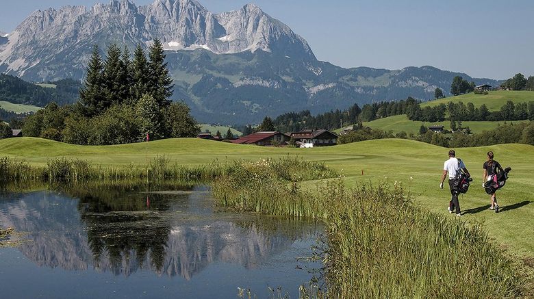 <b>Rosengarten Exterior</b>. Images powered by <a href="https://www.leonardoworldwide.com/" title="Leonardo Worldwide" target="_blank">Leonardo</a>.
