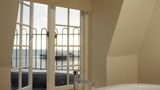 Drakes Hotel Room