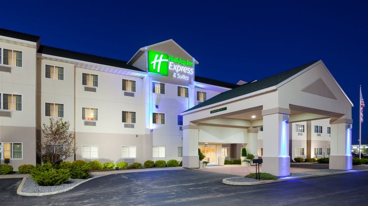Holiday Inn Express & Stes Stevens Point Exterior