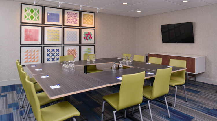 Holiday Inn Express & Stes Stevens Point Meeting