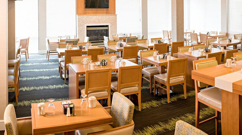 <b>Holiday Inn Salem Restaurant</b>. Images powered by <a href="https://www.leonardoworldwide.com/" title="Leonardo Worldwide" target="_blank">Leonardo</a>.