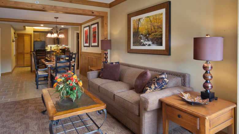 <b>Holiday Inn Club Vacations Smoky Mtn. Suite</b>. Images powered by <a href="https://www.leonardoworldwide.com/" title="Leonardo Worldwide" target="_blank">Leonardo</a>.