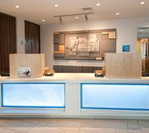 Holiday Inn Express & Suites Johnstown Lobby