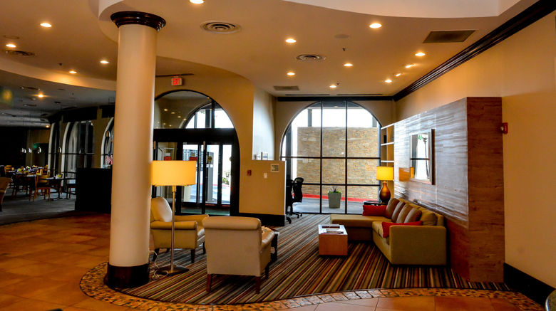 <b>Holiday Inn West Sunland Park Lobby</b>. Images powered by <a href="https://www.leonardoworldwide.com/" title="Leonardo Worldwide" target="_blank">Leonardo</a>.
