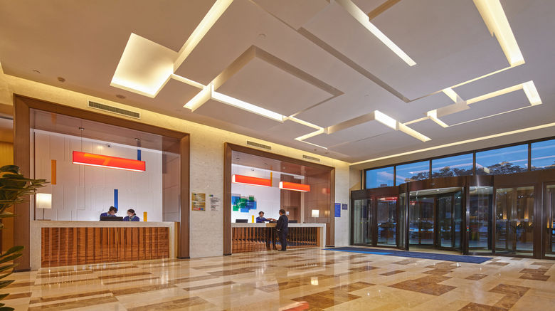 <b>Holiday Inn Express Baoji City Lobby</b>. Images powered by <a href="https://www.leonardoworldwide.com/" title="Leonardo Worldwide" target="_blank">Leonardo</a>.