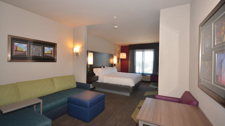 <b>Holiday Inn Express/Stes City Mid-Arpt Suite</b>. Images powered by <a href="https://www.leonardoworldwide.com/" title="Leonardo Worldwide" target="_blank">Leonardo</a>.