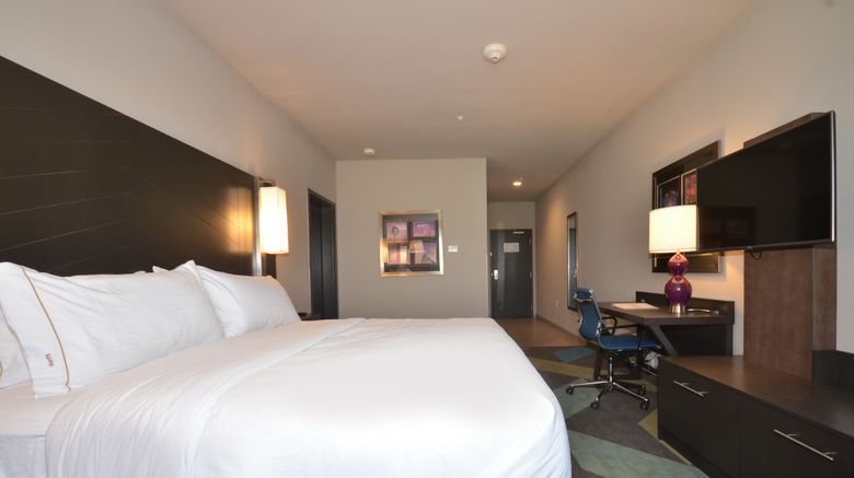 <b>Holiday Inn Express/Stes City Mid-Arpt Suite</b>. Images powered by <a href="https://www.leonardoworldwide.com/" title="Leonardo Worldwide" target="_blank">Leonardo</a>.