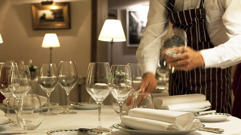 <b>Lameloise Restaurant</b>. Images powered by <a href="https://www.leonardoworldwide.com/" title="Leonardo Worldwide" target="_blank">Leonardo</a>.
