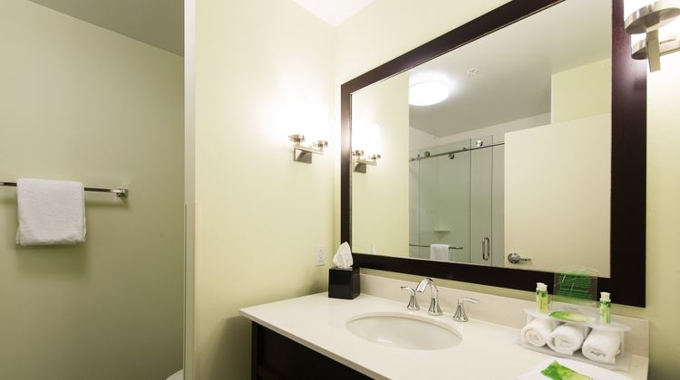 Holiday Inn Express & Suites Aiken Room