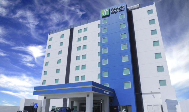 Holiday Inn Express Merida Exterior