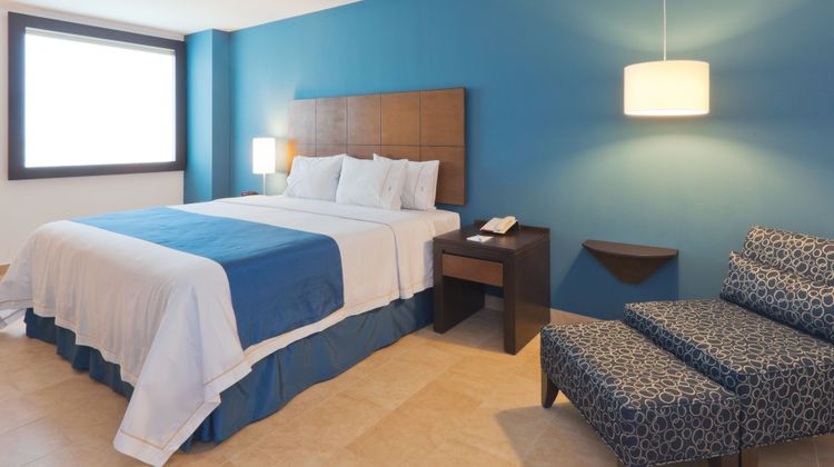 Holiday Inn Express Merida Suite