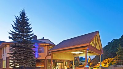 Holiday Inn Express Blowing Rock South