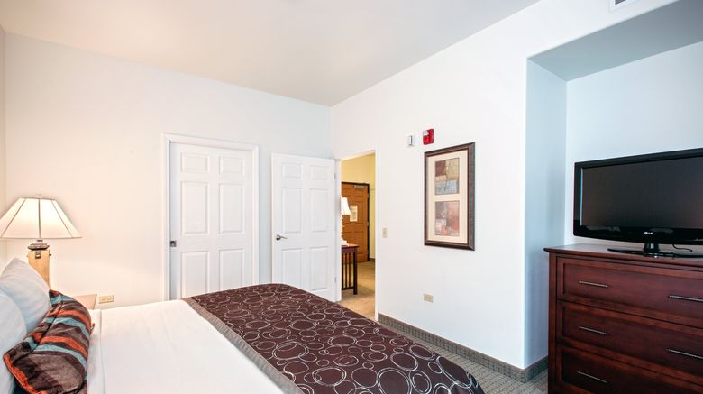 <b>Staybridge Suites Rockford Suite</b>. Images powered by <a href="https://www.leonardoworldwide.com/" title="Leonardo Worldwide" target="_blank">Leonardo</a>.