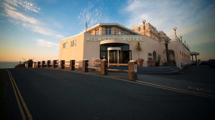 Atlantic Hotel Exterior