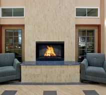 Holiday Inn Express & Suites Sequim Lobby