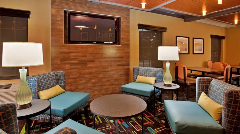<b>Holiday Inn Express Restaurant</b>. Images powered by <a href="https://www.leonardoworldwide.com/" title="Leonardo Worldwide" target="_blank">Leonardo</a>.