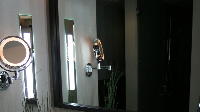 <b>Crowne Plaza Toluca-Lancaster Room</b>. Images powered by <a href="https://www.leonardoworldwide.com/" title="Leonardo Worldwide" target="_blank">Leonardo</a>.