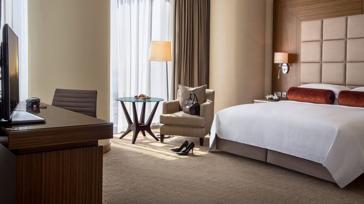 City Centre Rotana Doha Room