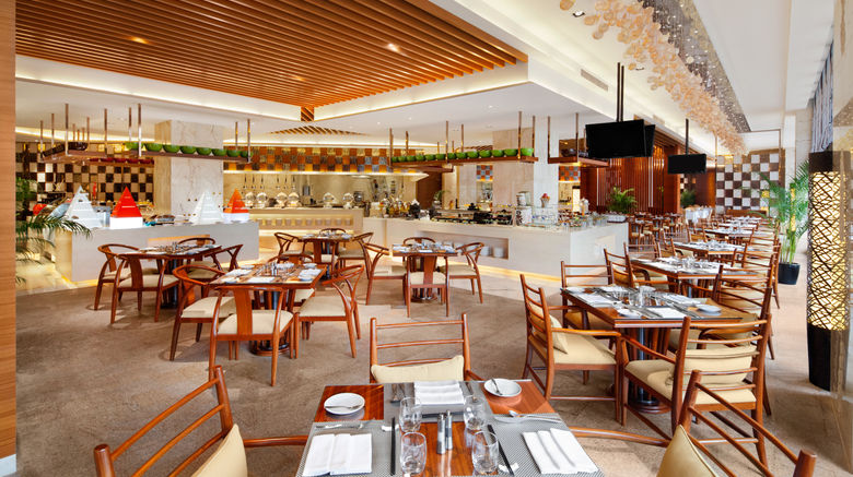 <b>Crowne Plaza Sanya City Center Restaurant</b>. Images powered by <a href="https://www.leonardoworldwide.com/" title="Leonardo Worldwide" target="_blank">Leonardo</a>.