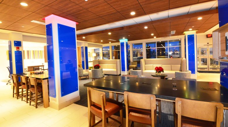 <b>Holiday Inn Express & Suites Toledo Sout Lobby</b>. Images powered by <a href="https://www.leonardoworldwide.com/" title="Leonardo Worldwide" target="_blank">Leonardo</a>.