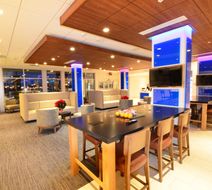 Holiday Inn Express & Suites Toledo Sout Lobby