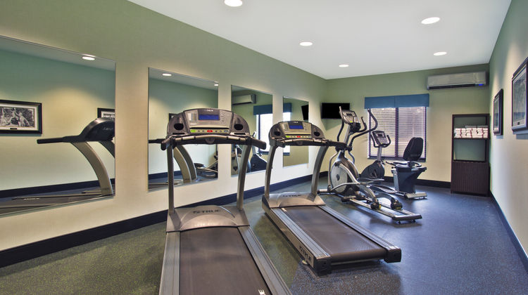 Holiday Inn Express Hastings Health Club