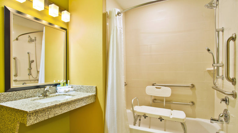 <b>Holiday Inn Express Hastings Room</b>. Images powered by <a href="https://www.leonardoworldwide.com/" title="Leonardo Worldwide" target="_blank">Leonardo</a>.