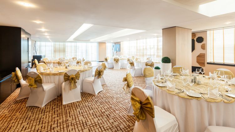 Holiday Inn Dubai-Al Barsha Ballroom