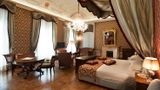 Castello Di Guarene Room